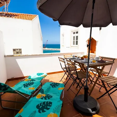 Harbour House فيلة