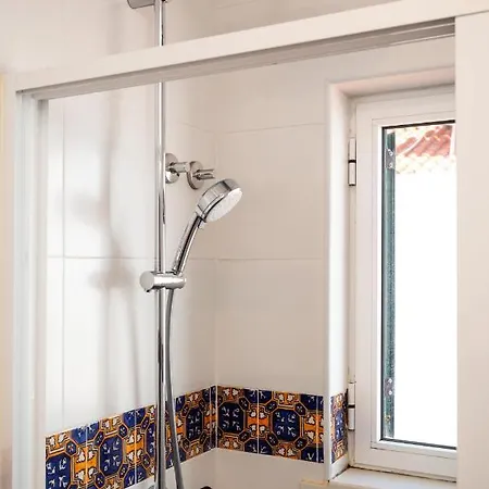 Harbour House إيريسييرا